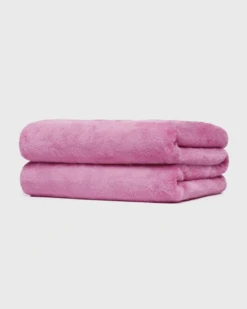 APPARIS Faux Fur Brady Dog Blanket -Pet Sale Shop 1 f8d67b86 53ec 47a4 86c8 77b4e480cc2e