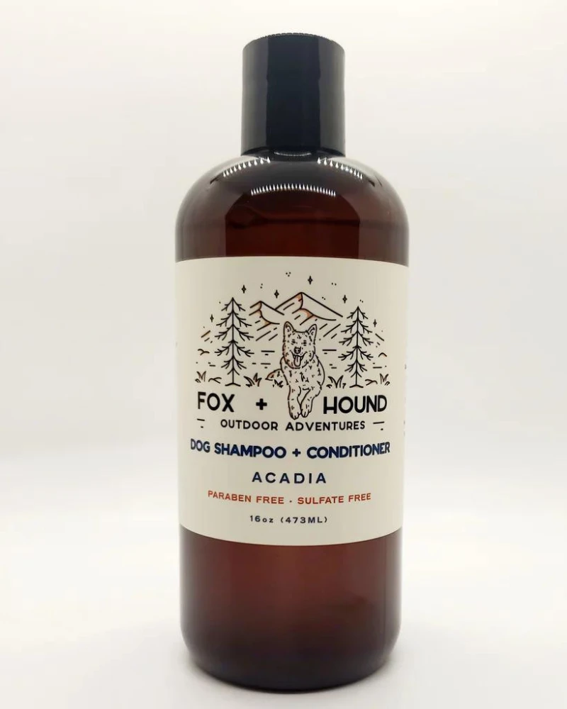 FOX + HOUND Acadia Dog Shampoo & Conditioner In Amber + Cedar Scent 2 FOX + HOUND Acadia Dog Shampoo & Conditioner In Amber + Cedar Scent - Image 2