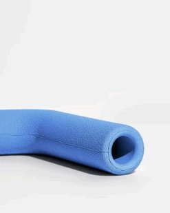 Wild One Bolt Bite Dog Toy In Moonstone -Pet Sale Shop 2 969baf3a c096 4ebd a455 a1f413f33ef2