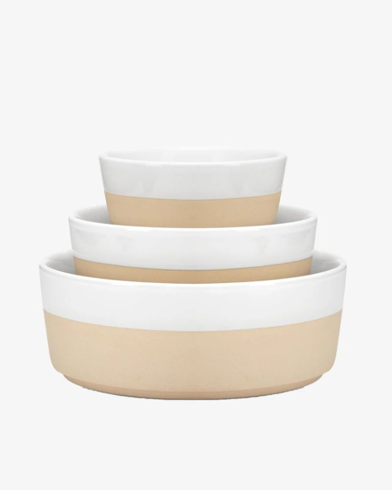 WAGGO Textured Dipper Ceramic Dog Bowl In White 3 WAGGO Textured Dipper Ceramic Dog Bowl In White - Image 3