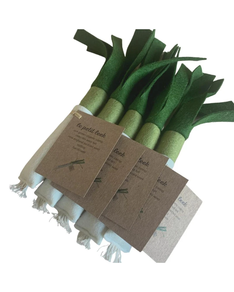 CIAO GATTO Le Petite Leek Catnip Toy 3 CIAO GATTO Le Petite Leek Catnip Toy - Image 3