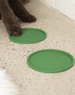 WAGGO Habit Circle Dog Placemat (Set Of 2) -Pet Sale Shop 3 15d59993 a31c 48cf 9ecc 312e87004dd4