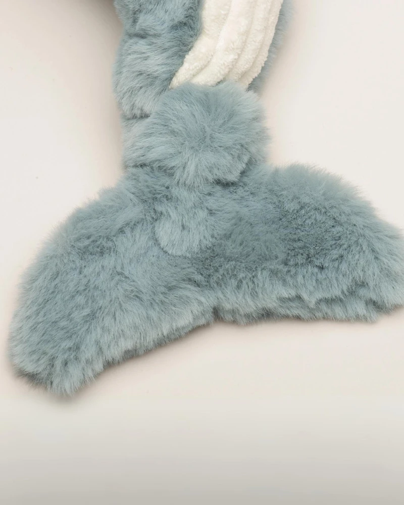 HUGGLEHOUNDS Mobie The Whale Knottie® Plush Dog Toy 5 HUGGLEHOUNDS Mobie The Whale Knottie® Plush Dog Toy - Image 5