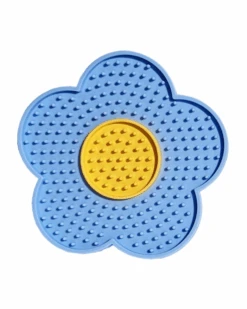 HEALTHY HOUND Coming Up Daisies Suction Cup Lick Mat For Cats + Dogs -Pet Sale Shop 3 7f2de983 83a8 459f b0ff b31292840d66