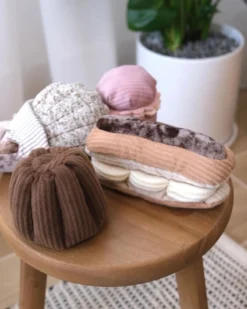 LAMBWOLF COLLECTIVE Eclair Enrichment Dog Toy -Pet Sale Shop 47 07f1e730 513c 4e7c a5b7 4498352353f7