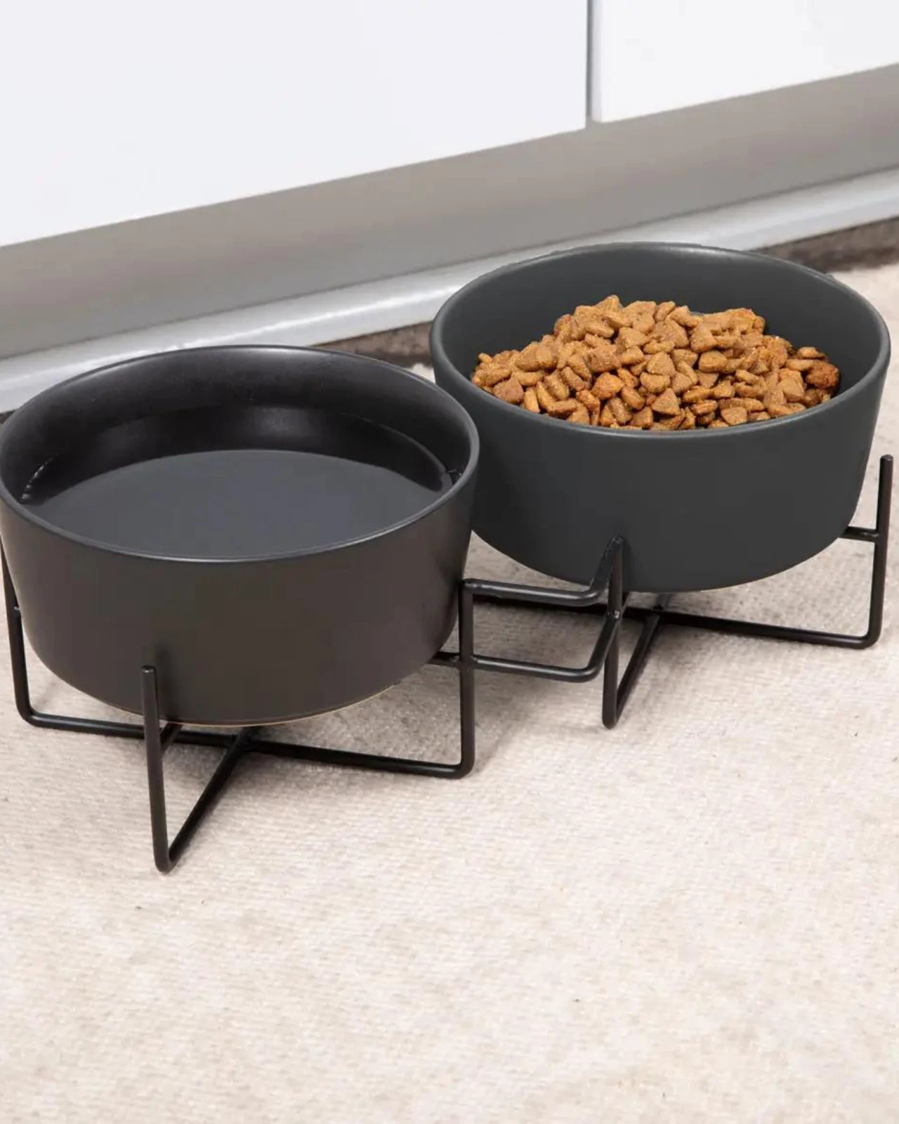 WAGGO Simple Solid Double Feeder Bowl + Bowl Stand In Black 4 WAGGO Simple Solid Double Feeder Bowl + Bowl Stand In Black - Image 4