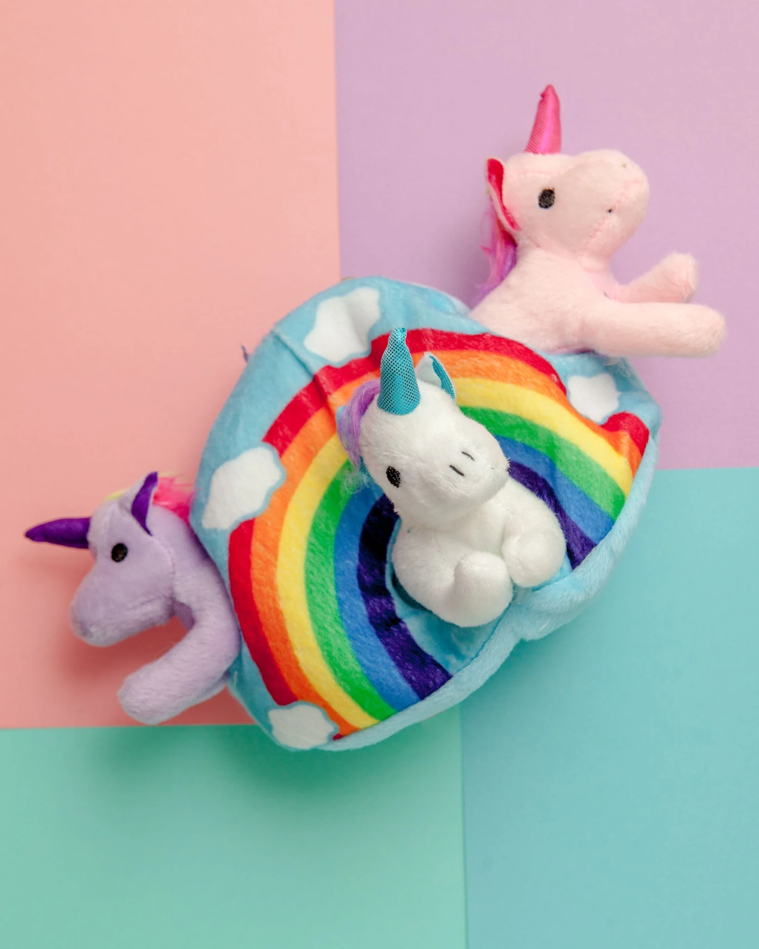 SNUG AROOZ Hide & Seek Rainbow Interactive Toy 1 SNUG AROOZ Hide & Seek Rainbow Interactive Toy