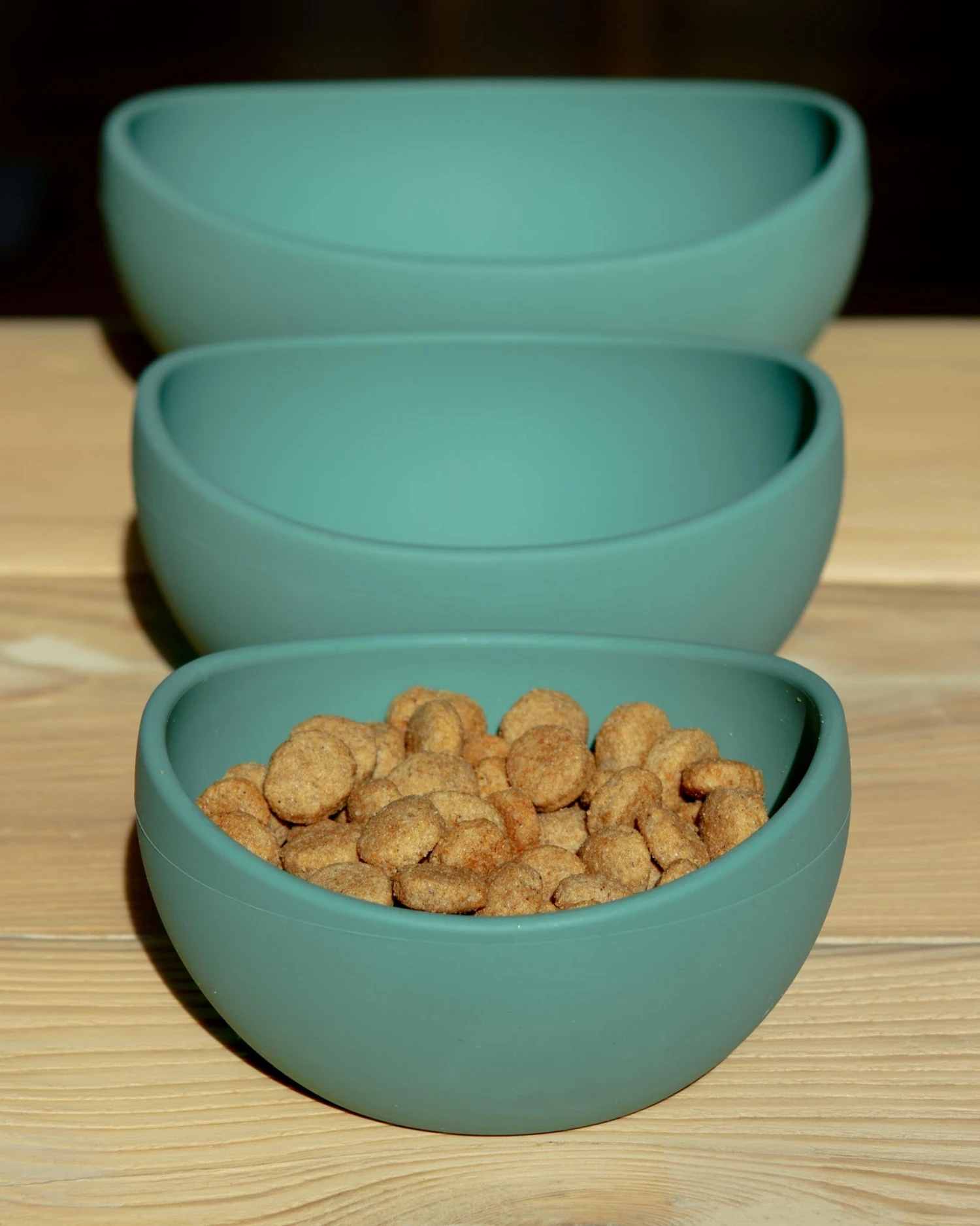 FUZZYARD Silicone Dog Bowl 6 FUZZYARD Silicone Dog Bowl - Image 6