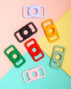 DOGS & CATS & CO. AirTag Holder For Pet Collar