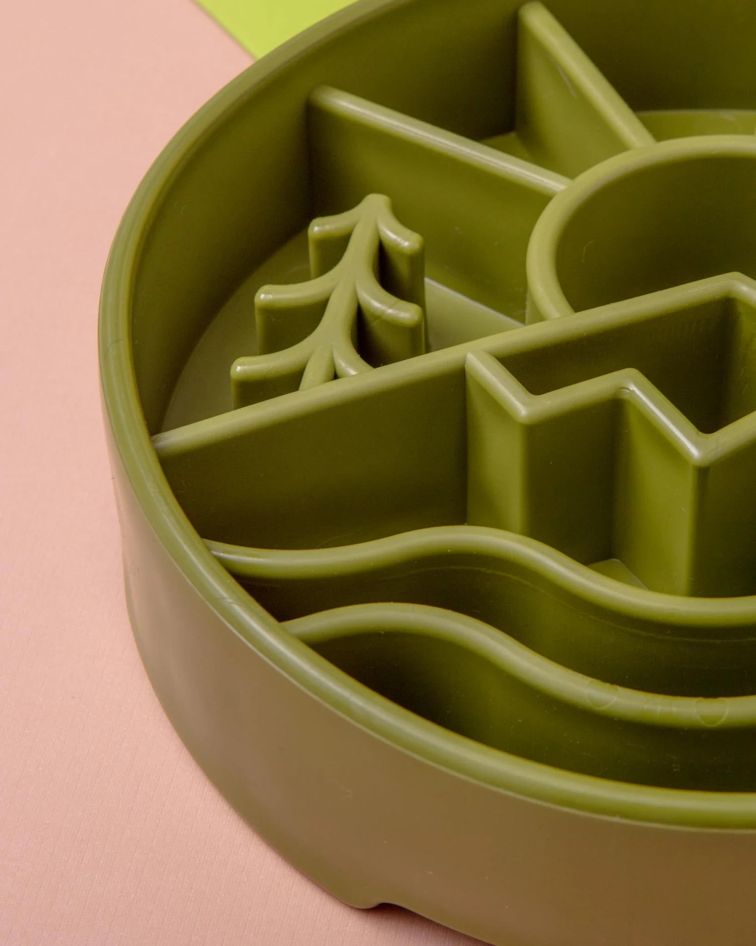 SODA PUP Great Outdoors Slow Feeder Dog Bowl (Made In The USA) 4 SODA PUP Great Outdoors Slow Feeder Dog Bowl (Made In The USA) - Image 4