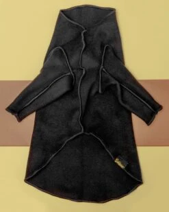 DOG & CO. COLLECTION Long-Sleeve Pullover Stretch Dog Fleece In Black (Made In The USA, Dog & Co. Exclusive!) 11 DOG & CO. COLLECTION Long-Sleeve Pullover Stretch Dog Fleece In Black (Made In The USA, Dog & Co. Exclusive!) -Pet Sale Shop Dog Co 1C5A2994