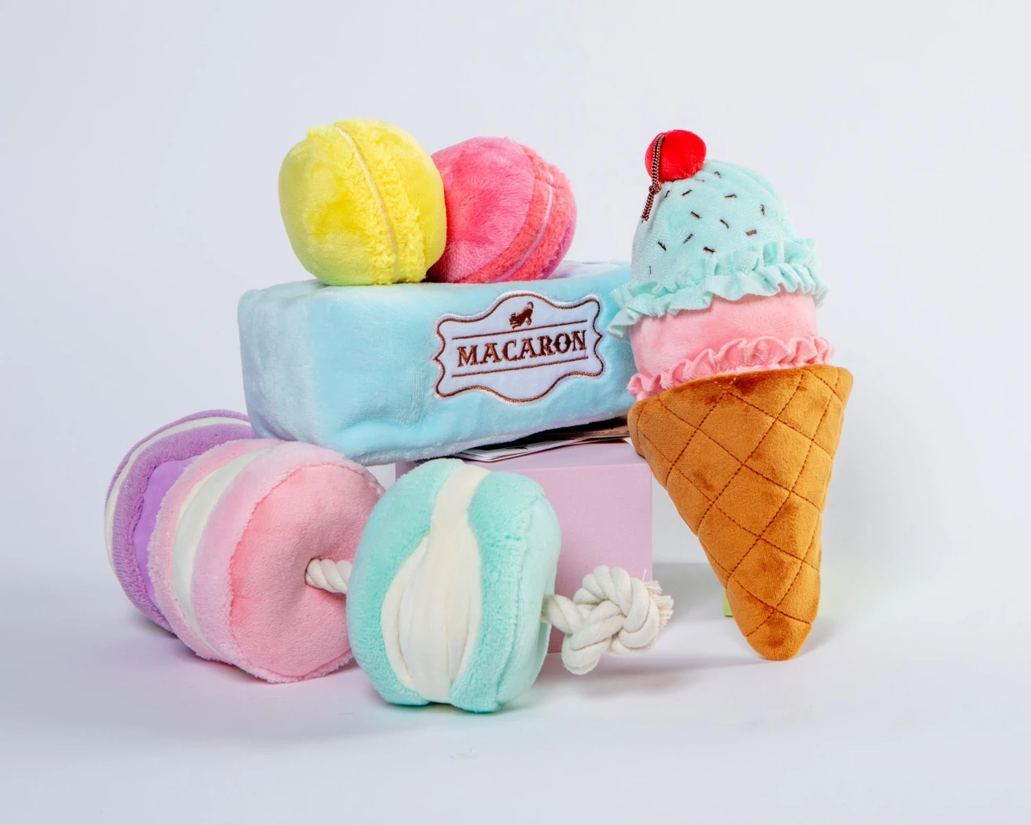 P.L.A.Y. Mutt-A-Rons Squeaky Dog Toy 2 P.L.A.Y. Mutt-A-Rons Squeaky Dog Toy - Image 2