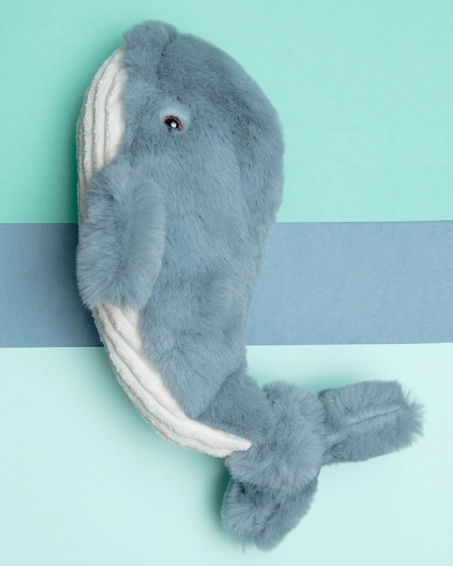 HUGGLEHOUNDS Mobie The Whale Knottie® Plush Dog Toy 3 HUGGLEHOUNDS Mobie The Whale Knottie® Plush Dog Toy - Image 3