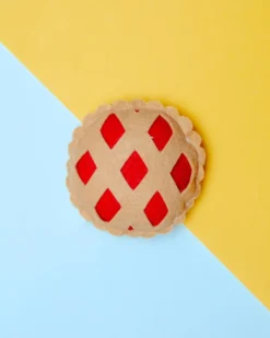 FUZZBUTT BOUTIQUE Berry Pie Catnip Toy (Made In The USA) 6 FUZZBUTT BOUTIQUE Berry Pie Catnip Toy (Made In The USA) -Pet Sale Shop Dog Co 1C5A5364