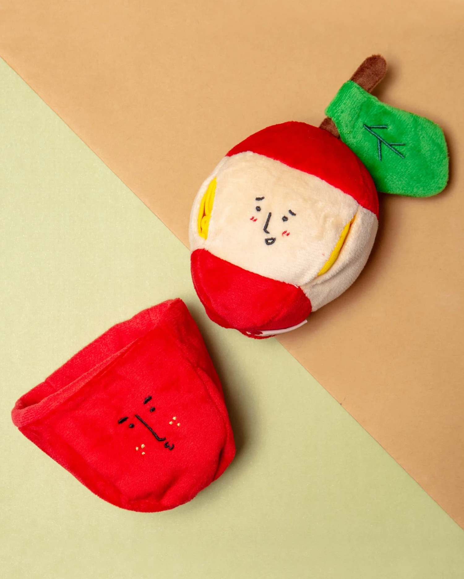 THE FURRY FOLKS Apple Nosework Dog Toy 2 THE FURRY FOLKS Apple Nosework Dog Toy - Image 2