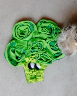CHEERHUNTING Broccoli Veggie Snuffle Mat Dog Toy