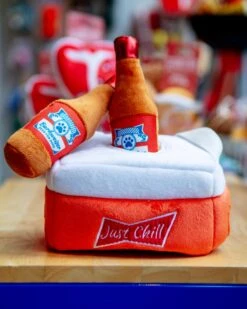 HUGSMART Barkweiser Beer Cooler Interactive Dog Toy