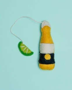 WARE OF THE DOG Wool Beer & Lime Cat Toy