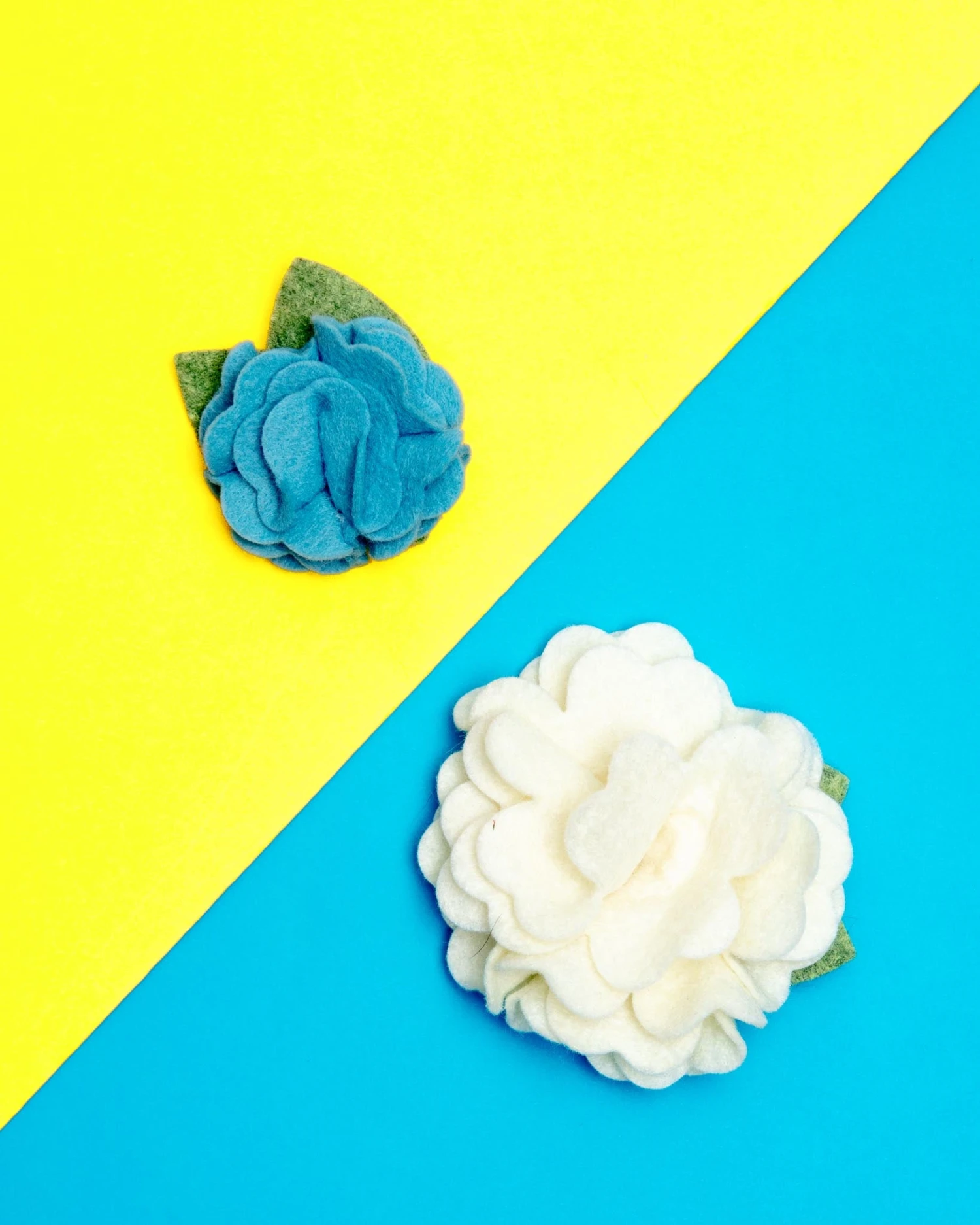 MIMI GREEN Dog Collar Hydrangea Flower (Made In The USA) 1 MIMI GREEN Dog Collar Hydrangea Flower (Made In The USA)