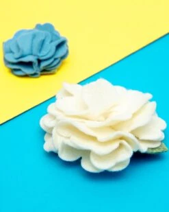 MIMI GREEN Dog Collar Hydrangea Flower (Made In The USA) 7 MIMI GREEN Dog Collar Hydrangea Flower (Made In The USA) -Pet Sale Shop Dog Co 1C5A8580