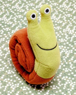 INJOYA Snail Interactive & Snuffle Dog Toy -Pet Sale Shop Dog Co MG 3293