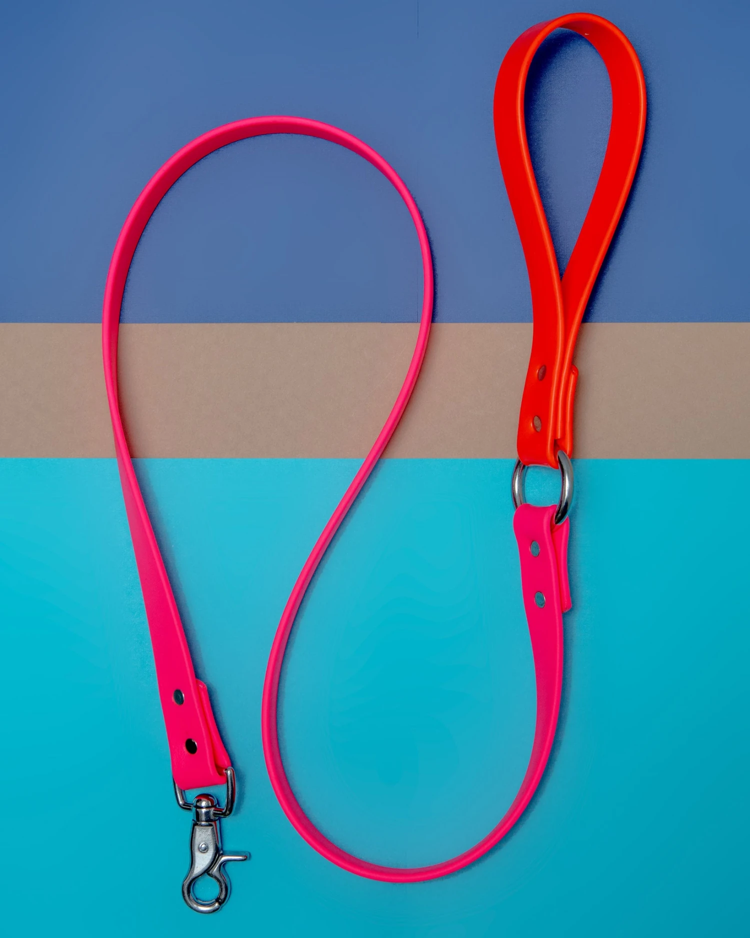 DOG & CO. COLLECTION City Leash In Neon Pink & Neon Orange (4 Or 6 Foot) (Made In The USA) 4 DOG & CO. COLLECTION City Leash In Neon Pink & Neon Orange (4 Or 6 Foot) (Made In The USA) - Image 4