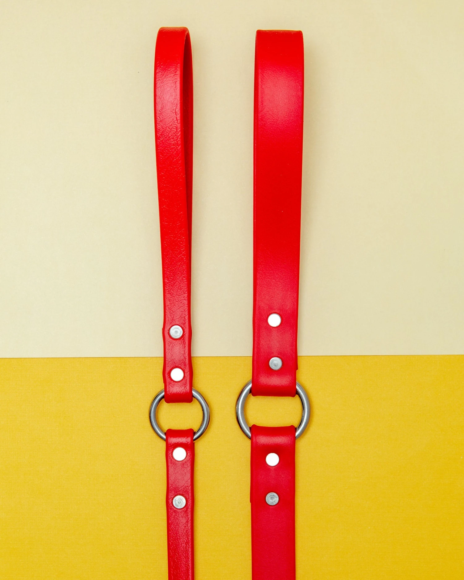 DOG & CO. COLLECTION City Leash In Real Red (Made In The USA) 5 DOG & CO. COLLECTION City Leash In Real Red (Made In The USA) - Image 5